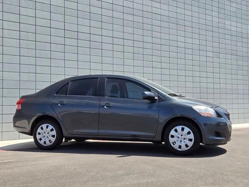 2011 Toyota Yaris Base