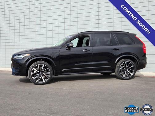 2023 Volvo XC90 Recharge Plug-In Hybrid T8 Plus Dark Theme 7 Passenger