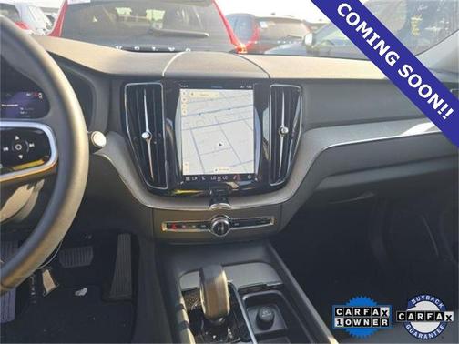 2025 Volvo XC60 B5 Plus