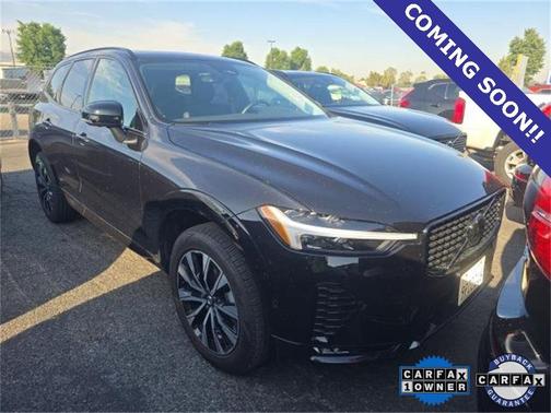2025 Volvo XC60 B5 Plus