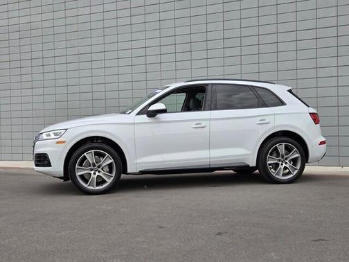 2020 Audi Q5 45 Prestige