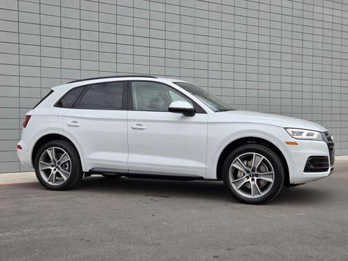 2020 Audi Q5 45 Prestige