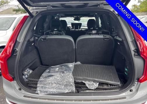 Metallic 2024 Volvo XC90 Recharge Plug-In Hybrid T8 Ultimate Bright Theme 7-Seater
