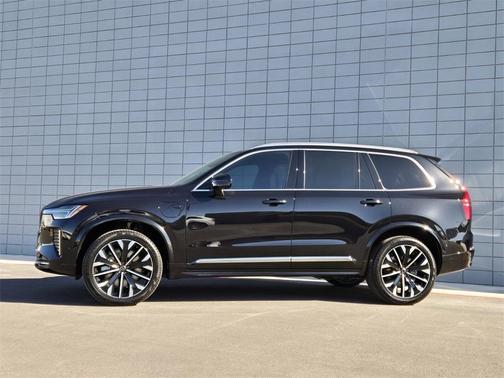 2025 Volvo XC90 Plug-In Hybrid T8 Plus 7-Seater