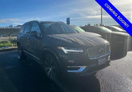 2024 Volvo XC90 Recharge Plug-In Hybrid T8 Ultimate Bright Theme 7-Seater