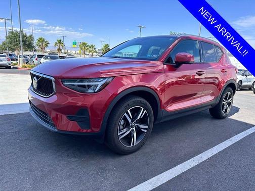 Fusion Red Metallic 2023 Volvo XC40 B5 Core