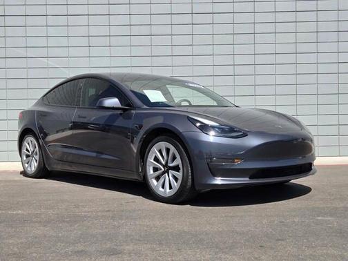 Midnight Silver Metallic 2023 Tesla Model 3 Base