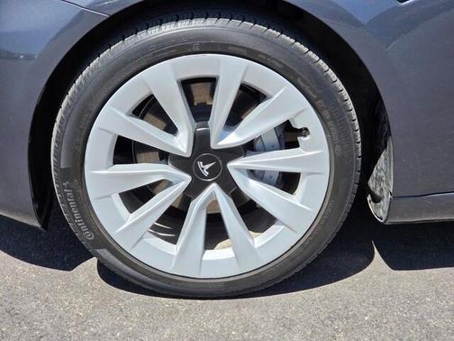 Midnight Silver Metallic 2023 Tesla Model 3 Base