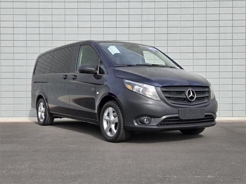 2021 Mercedes-Benz Metris Base