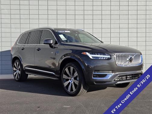 2025 Volvo XC90 Plug-In Hybrid T8 Ultra 7-Seater