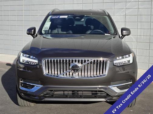 2025 Volvo XC90 Plug-In Hybrid T8 Ultra 7-Seater