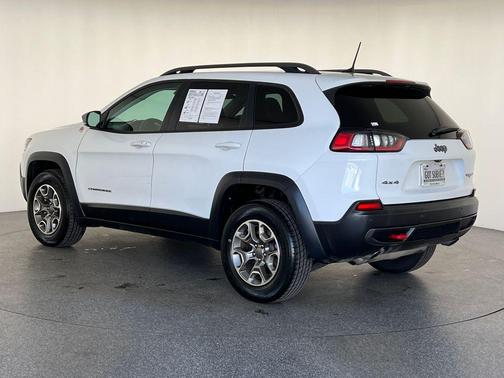2021 Jeep Cherokee Trailhawk