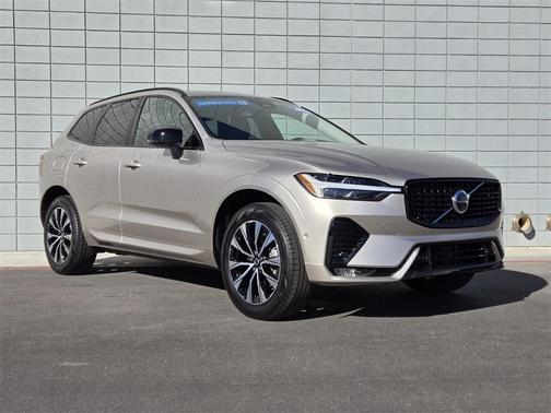 2025 Volvo XC60 B5 Plus