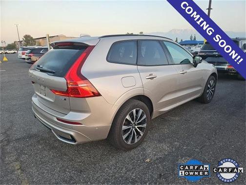 2025 Volvo XC60 B5 Plus