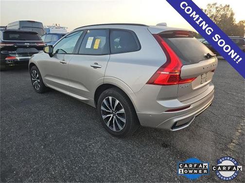 2025 Volvo XC60 B5 Plus
