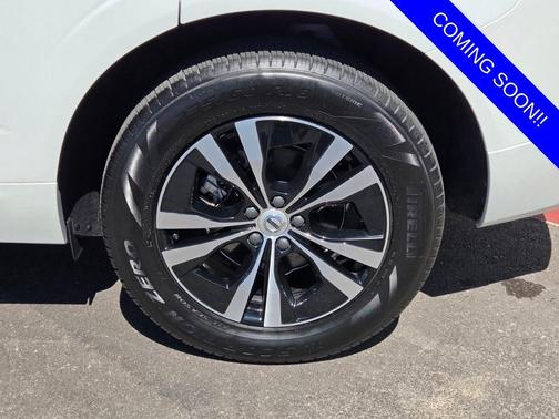 2025 Volvo XC60 B5 Core