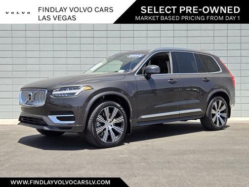 Platinum Gray Metallic 2024 Volvo XC90 Recharge Plug-In Hybrid T8 Ultimate Bright Theme 7-Seater