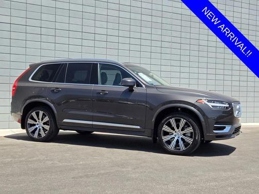 Platinum Gray Metallic 2024 Volvo XC90 Recharge Plug-In Hybrid T8 Ultimate Bright Theme 7-Seater