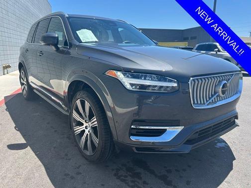 Platinum Gray Metallic 2024 Volvo XC90 Recharge Plug-In Hybrid T8 Ultimate Bright Theme 7-Seater