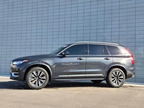 2022 Volvo XC90 Recharge Plug-In Hybrid T8 Inscription Expression 7 Passenger