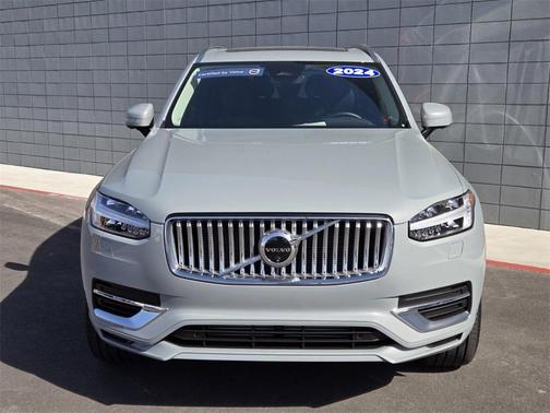 2024 Volvo XC90 Recharge Plug-In Hybrid T8 Plus Bright Theme 7 Passenger