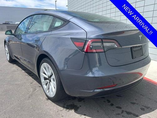 Midnight Silver Metallic 2023 Tesla Model 3 Base