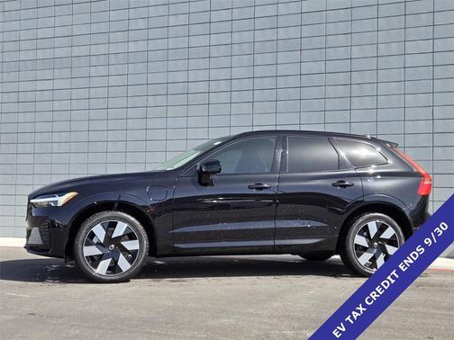 2025 Volvo XC60 Plug-In Hybrid T8 Plus
