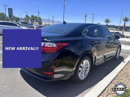 2014 Lexus ES 300h Base
