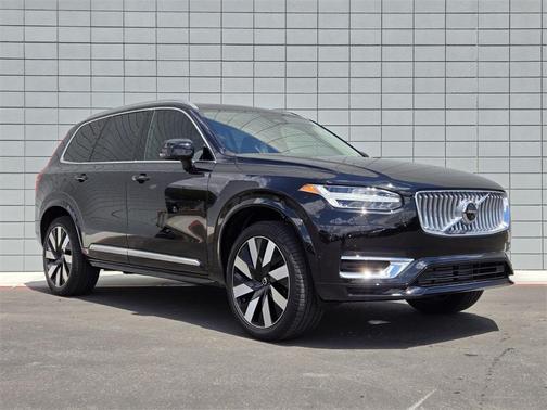 2025 Volvo XC90 Plug-In Hybrid T8 Plus 7-Seater
