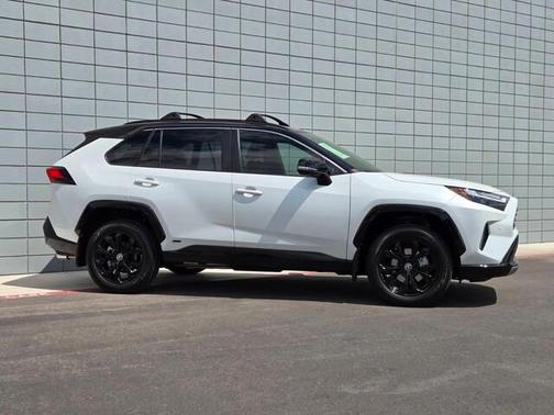 2024 Toyota RAV4 Hybrid XSE