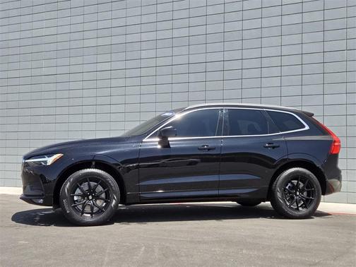2021 Volvo XC60 T6 Momentum