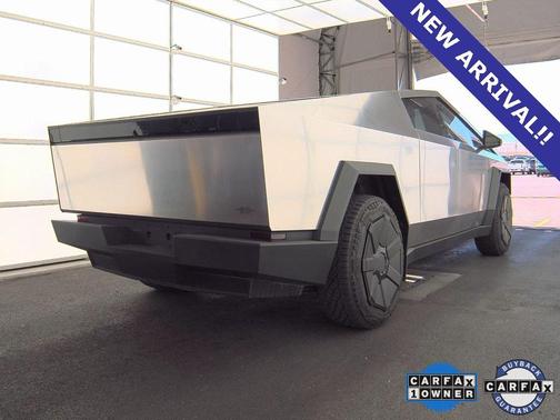 2024 Tesla Cybertruck Cyberbeast
