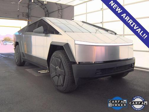 2024 Tesla Cybertruck Cyberbeast