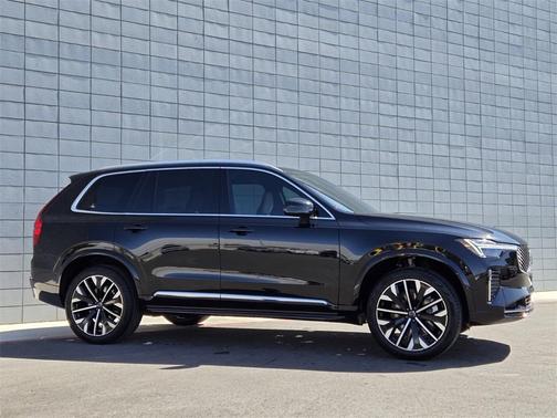 2025 Volvo XC90 Plug-In Hybrid T8 Plus 7-Seater