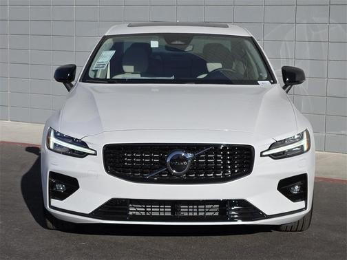 2025 Volvo S60 B5 Core