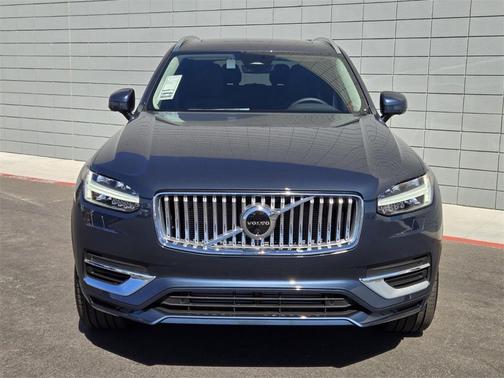 2025 Volvo XC90 Plug-In Hybrid T8 Plus 7-Seater