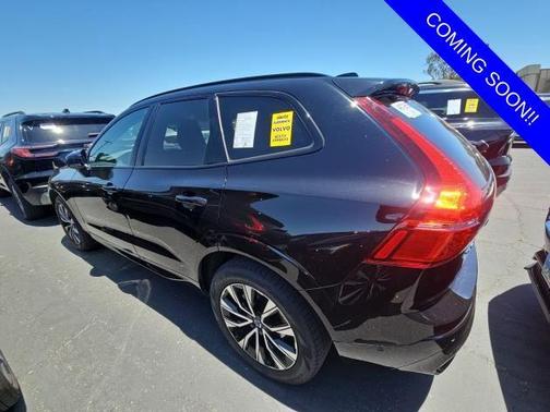 2025 Volvo XC60 B5 Plus