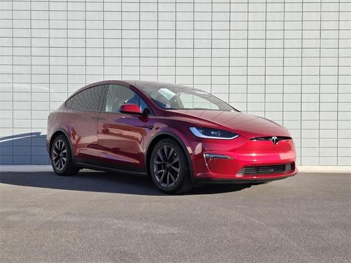 2023 Tesla Model X Standard Range