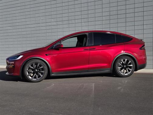 2023 Tesla Model X Standard Range