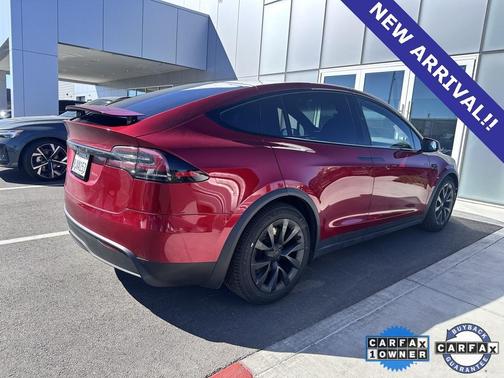 2023 Tesla Model X Standard Range