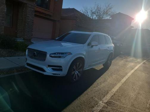 2024 Volvo XC90 B6 Ultimate Bright Theme 7-Seater