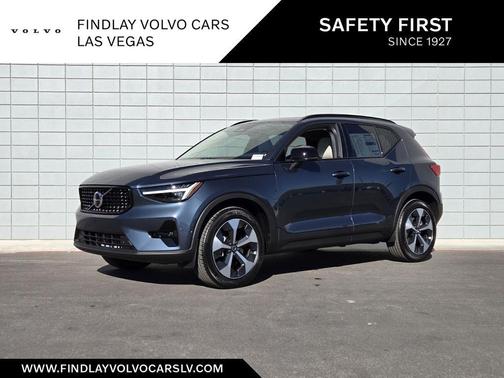 2026 Volvo XC40 B4 Plus