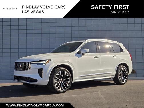 2025 Volvo XC90 B6 Plus 7-Seater