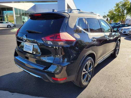 2018 Nissan Rogue SL