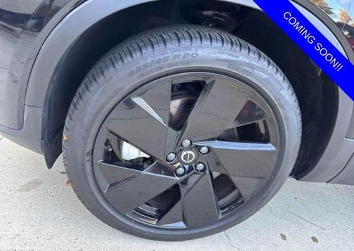 2025 Volvo EC40 TWIN EDITION