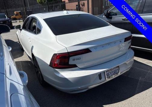 2023 Volvo S90 B6 Plus