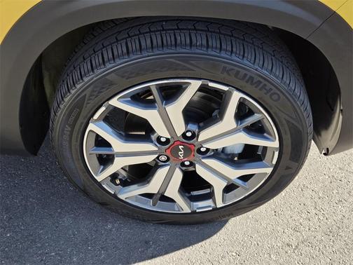 2022 Kia Seltos SX
