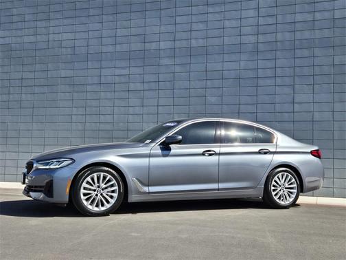 2022 BMW 530 i