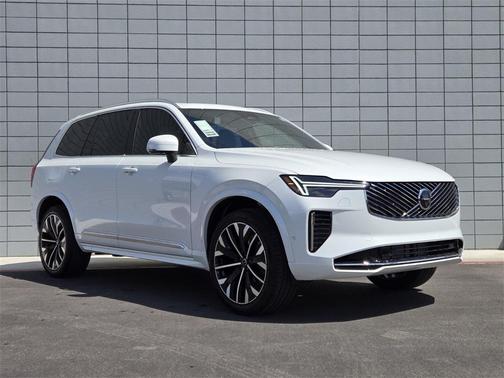 2025 Volvo XC90 Plug-In Hybrid T8 Plus 7-Seater