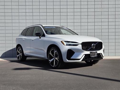2022 Volvo XC60 Recharge Plug-In Hybrid T8 R-Design